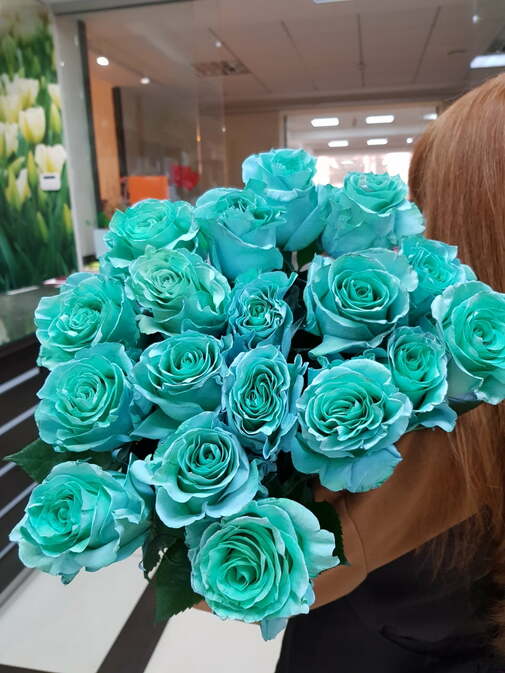 25 м’ятних троянд Мондіаль Букет №46