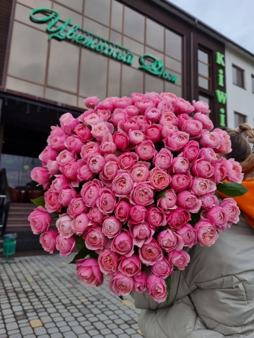 101 Піоноподібна троянда Сільва Букет №52