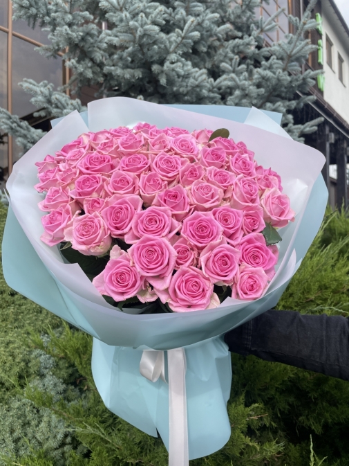 51 Троянда Аква Букет №202